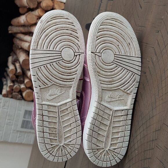 Nike Air Jordan 1 Mid SE GS Girls Metallic Pink Rose Sneakers Sz 4Y - Picture 7 of 10